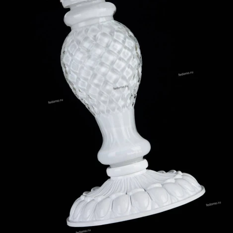 Интерьерная настольная лампа Maytoni Contrast ARM220-11-W