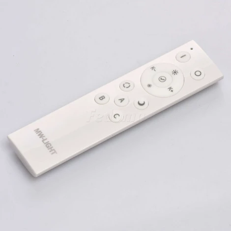 Потолочный светильник MW-Light Ривз 674014201