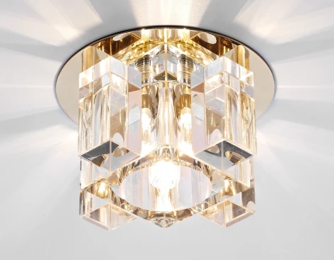 Встраиваемый точечный светильник Ambrella D1017/37/47 D1037 CL/CL/G