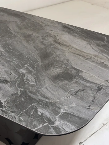 Стол M-City MAGNUS 180 KL-80 Серый мрамор, итальянская керамика / Темно-серый каркас