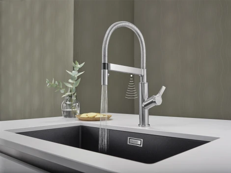 Смеситель Blanco Solenta-S Senso 522407 для кухонной мойки, рычаг справа