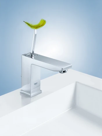 Смеситель Grohe Eurocube Joy 23657000 для раковины