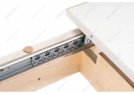 Стол Woodville Бевье молочный / золото 483900