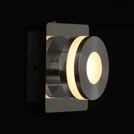 Настенный светильник DeMarkt Пунктум 549020101