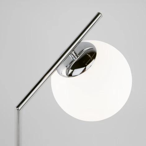 Интерьерная настольная лампа Eurosvet Frost 01082/1 хром (220V, шар)