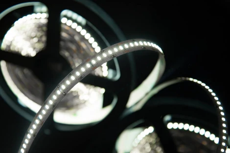 Светодиодная лента SWG SWG4240-12-24-W