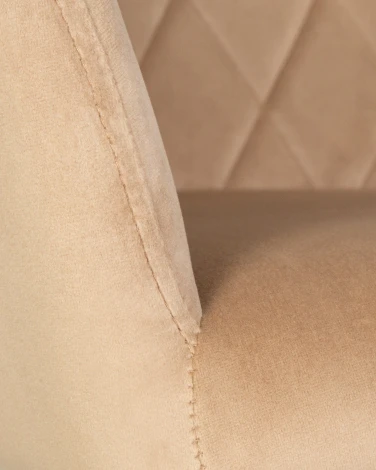 Стул обеденный ROBERT (черные матовые ножки, велюр V108-104 Мокко)