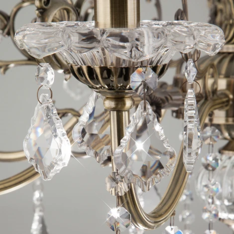 Подвесная люстра Eurosvet 3281 3281/8 античная бронза / прозрачный хрусталь (220V, хрусталь Strotskis, на цепи, подсвечник, свеча)
