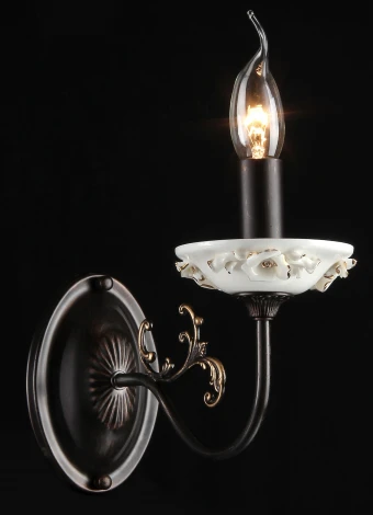 Бра Maytoni Classic 14 ARM565-01-R