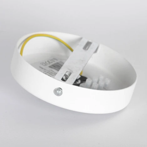 Потолочная люстра на штанге Lussole Gilbert LSP-8827 (220V, IP21)