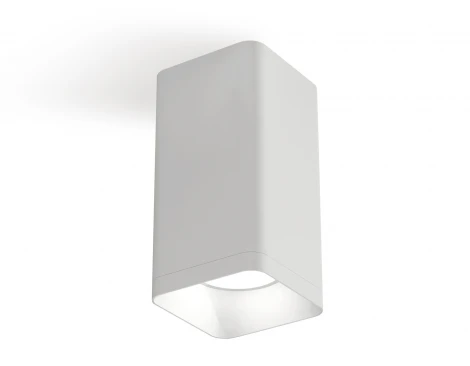 Накладной точечный светильник Ambrella Techno XS7820001 (220V, куб)