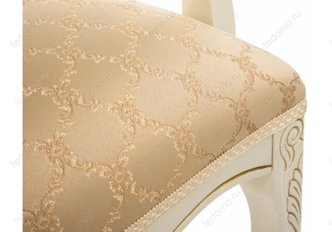 Кресло Woodville Лауро патина золото / бежевый тесьма 11 371811