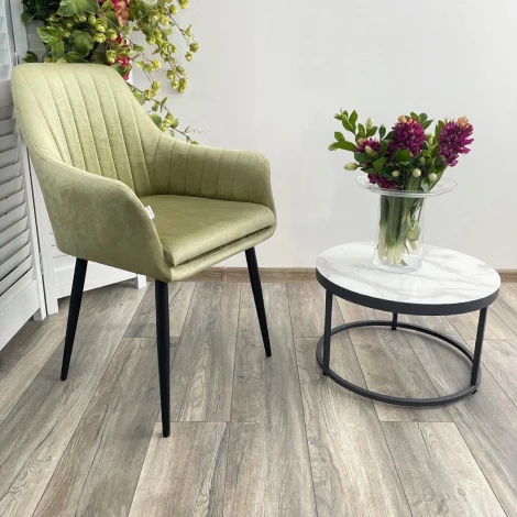 Стул M-City Роден Blitz 17 Лайм, велюр/ черный каркас