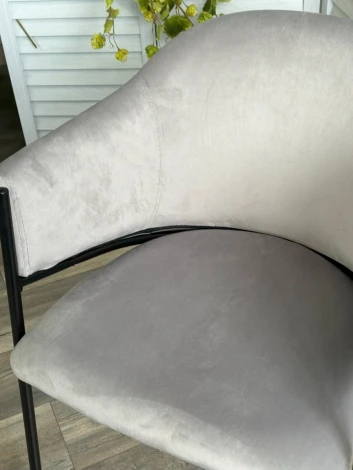 Стул M-City ДИЛЛ, цвет H-09 Светло-серый, велюр / черный каркас