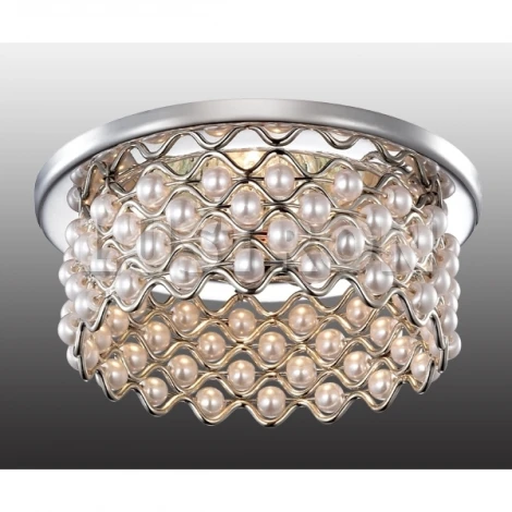 Встраиваемый точечный светильник Novotech Pearl 369889