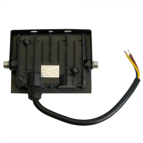 Светодиодный прожектор Saffit SFL51-30 51193 IP65 30W 6500K черный