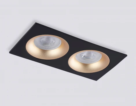 Точечный встраиваемый светильник Ambrella TECHNO SPOT TN102735 (220V)