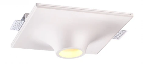 Встраиваемый точечный светильник Novotech Cail 370495 (220V)