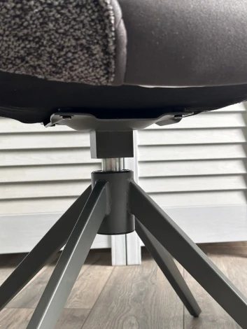 Стул ANABEL 360 град. поворот Черный  Maison 99# / OTE COBBLE 457 / серый каркас, ®DISAUR (арт.621M05764)