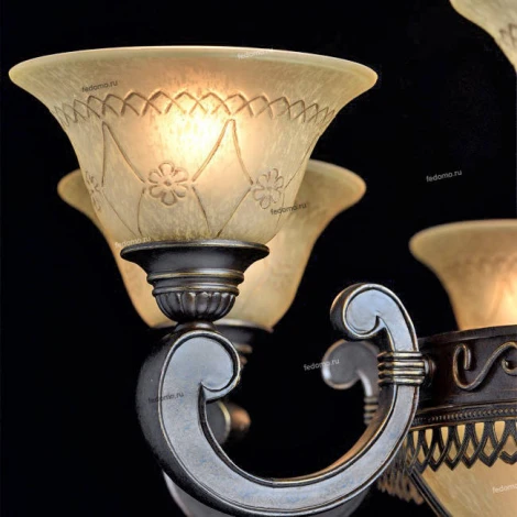 Подвесная люстра Chiaro Айвенго 382012812