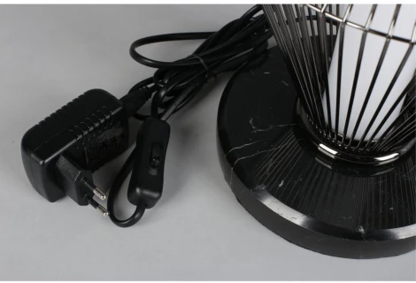 Настольная лампа светодиодная Aployt Dzhakket APL.068.04.09 (220V)