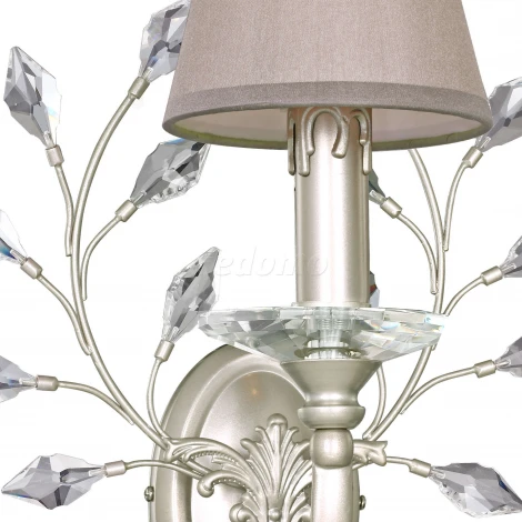 Бра Favourite Laurel 2173-1W