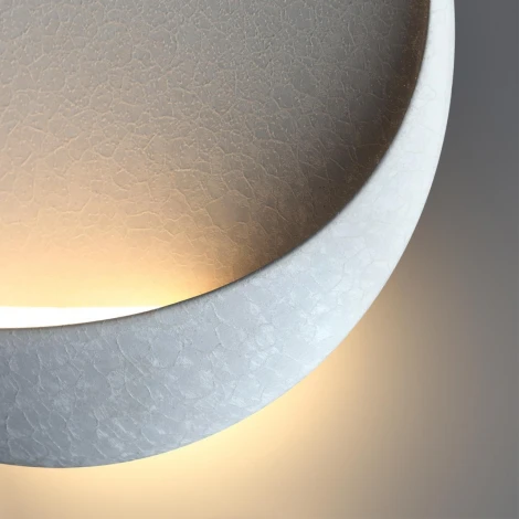 Настенный светильник Odeon Light Vela 7005/7WL белый ice crack/акрил IP44 LED 7W 347Лм 3000K