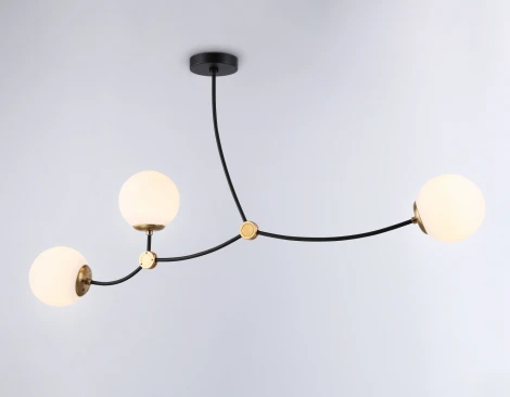 Потолочная люстра на штанге Ambrella Traditional TR2568 (220V, шарики)