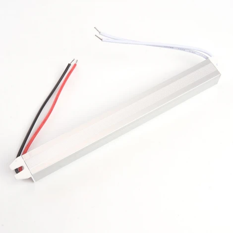 Трансформатор для светодиодной ленты 18W 12V ( ультратонкий драйвер) Feron LB001 48010