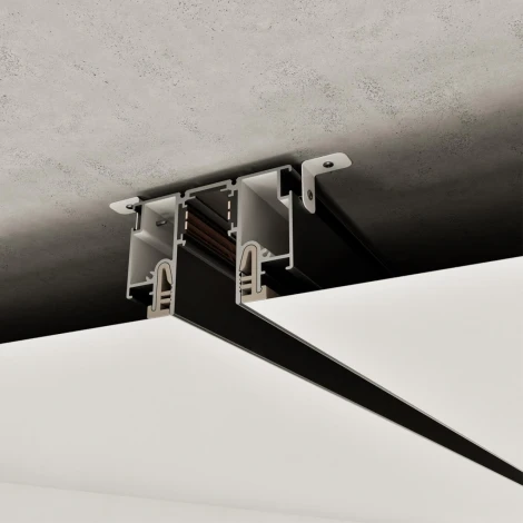 Шинопровод низковольтный для монтажа в натяжной потолок 2м Novotech Flum 135326 черный (CLAMP) IP20 48V