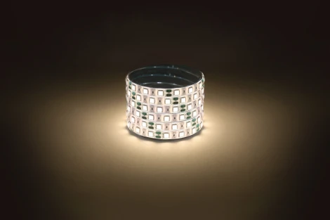 Светодиодная лента 12V 5м белый теплый ЭРА KU-5050AD-60D-WW