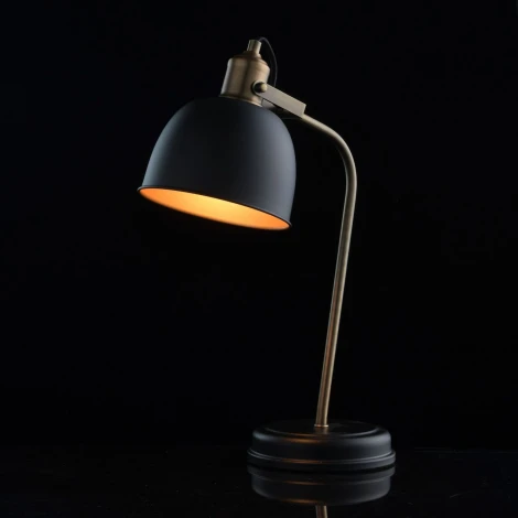 Офисная настольная лампа MW-Light Вальтер 551031701