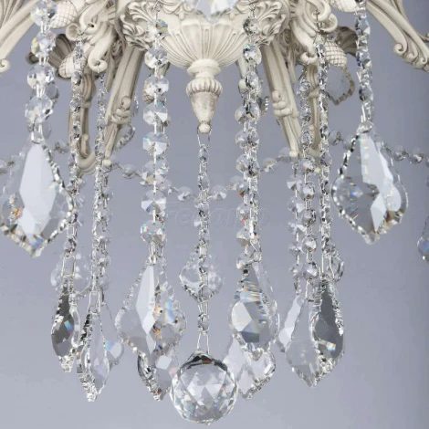 Подвесная люстра Omnilux Taranto OML-74403-08 (220V, на цепи, подсвечник, свеча)