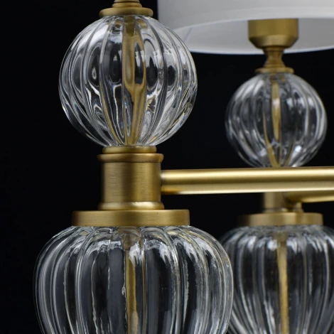 Подвесная люстра Chiaro Оделия 619011305 (220V, на цепи)