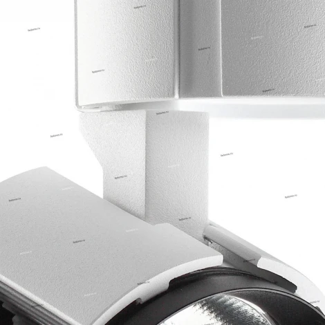 Трековый светильник Novotech Kulle 357537