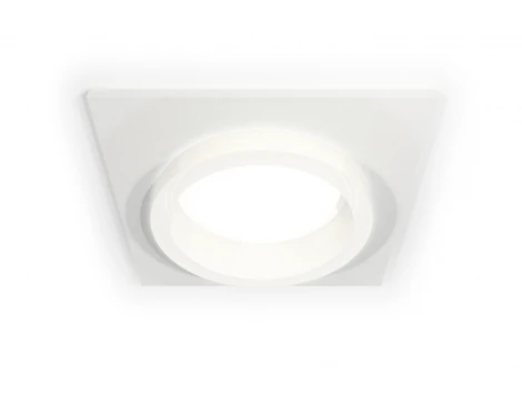 Встраиваемый точечный светильник Ambrella Techno Spot XC6520064 (220V)