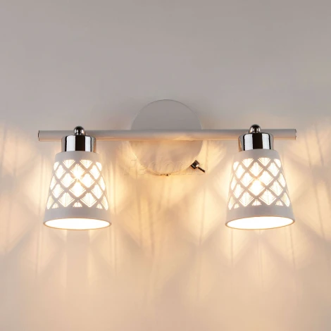 Спот Eurosvet Snowy 20060/2 белый