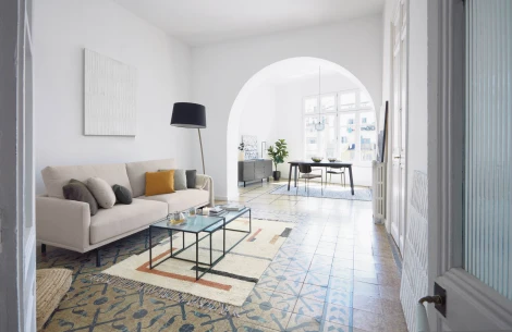 Обеденный стул La Forma (ex Julia Grup) Maureen (Коричневый/ Ясень,Шпон ореха,Дерево,Шпон,Металл,Пена)