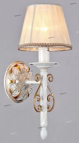 Бра Maytoni Elegant 29 ARM290-01-G