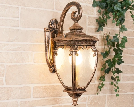 Настенный фонарь уличный Elektrostandard Andromeda черное золото GLYF-8024D (220V, под старину, IP44)