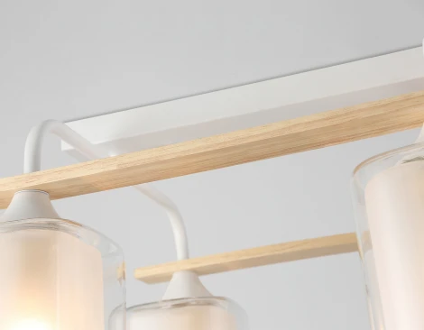 Потолочная люстра Ambrella TRADITIONAL TR3033246 (220V)