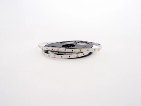 Светодиодная лента 9,6Вт/м 24В 5м LEDS POWER 004181