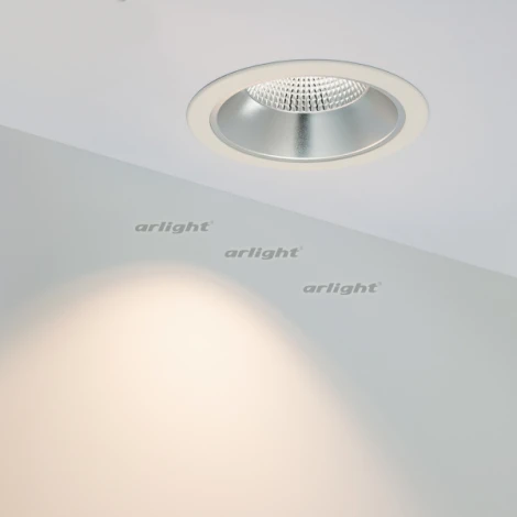 Встраиваемый точечный светильник Arlight LEGEND 027315 (LED, 220V, круглые)