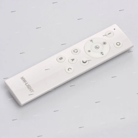 Потолочный светильник DeMarkt Ривз 674011801