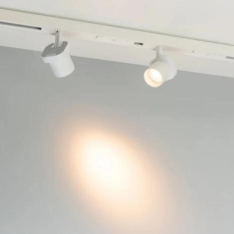 Трековый светильник LGD-DIAFILM-4TR-R60-10W Warm3000 (WH, 20 deg, 230V) (Arlight, IP20 Металл) 061452