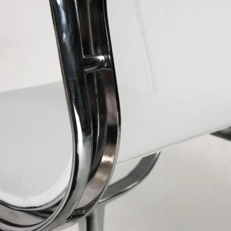 Кресло Eames Style Netweave Conference Chair EA 108 белая сетка