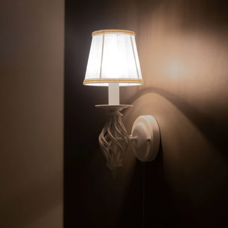 Бра Citilux Ровена CL427310 (220V, выключатель)