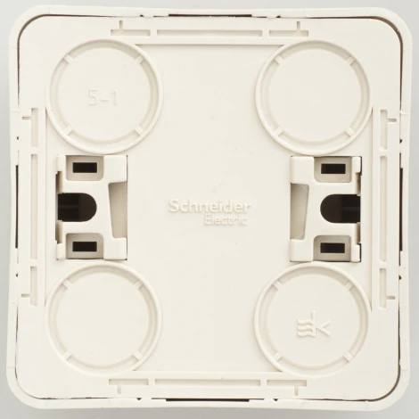 Розетка накладная без заземления (кремовый) Systeme Electric Этюд PA16-001K