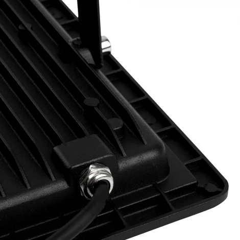 Прожектор уличный светодиодный Saffit SFL90-200 55168 IP65 200W 6400K черный