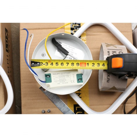 Настенный светильник Omnilux Banbury OML-42601-12 (LED, 220V)